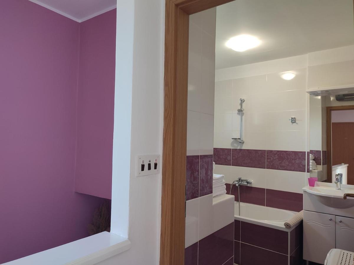 House Kuna Bristane Kültér fotó